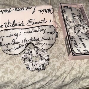 BNIB-Victoria's Secret Black and White Satin 3 piece Sleep Set